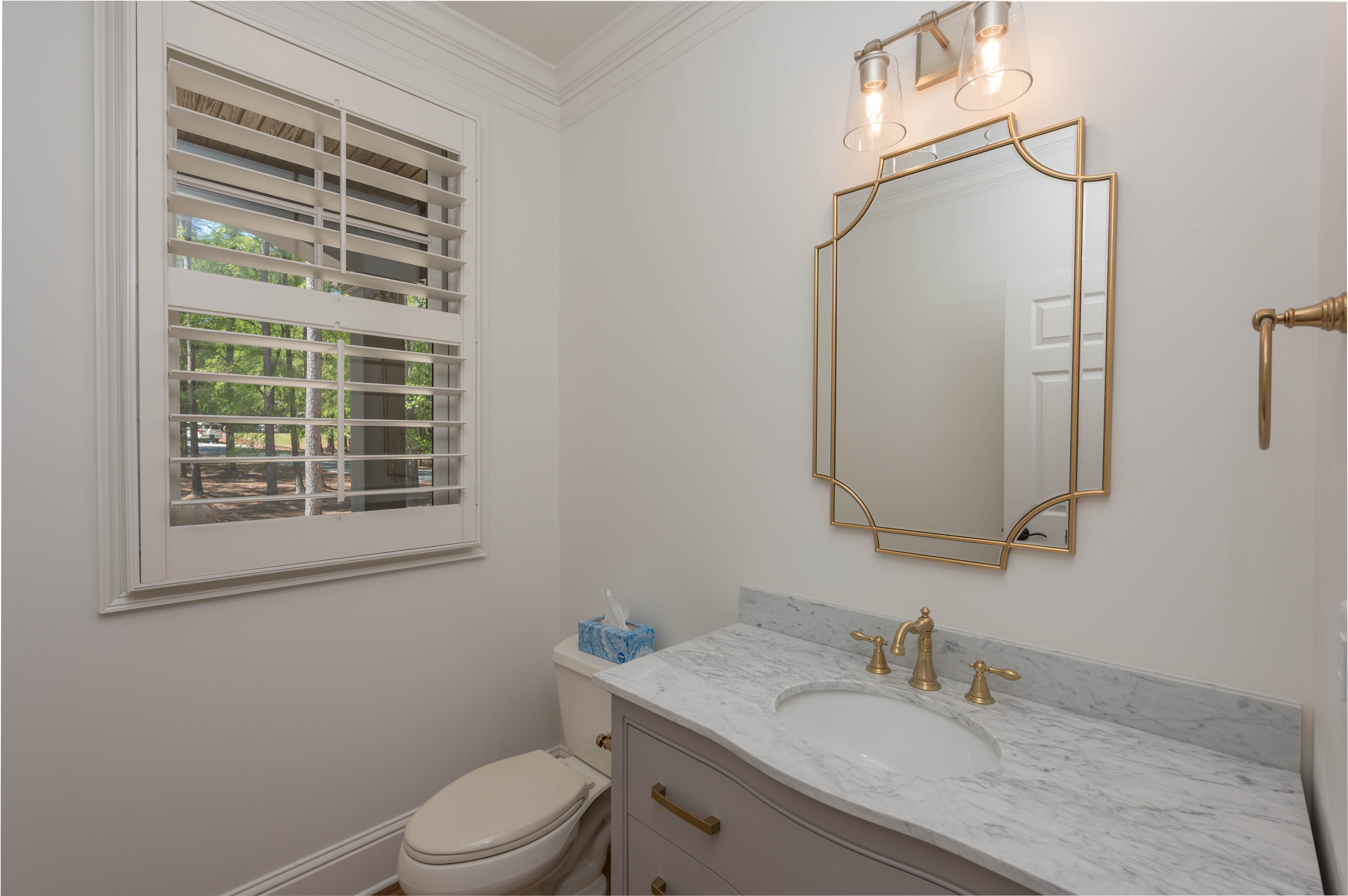 1021 Homestead image 11